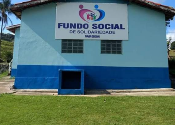 Fundo social faz entregas das roupas arrecadadas da campanha de inverno. 