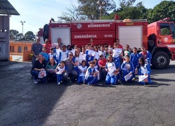  Projeto Bombeiro na Escola