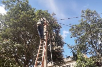 Troca de lâmpadas e manutenção de bueiros