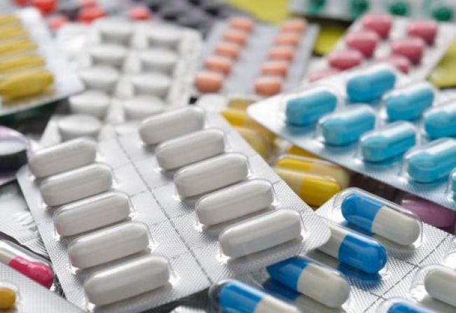 Prática de trocar receita sem a consulta presencial é considerada infração ética