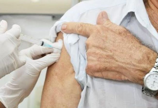 Vacinação contra a Covid-19 - Cadastramento e agendamento de Idosos maiores de 80 anos.